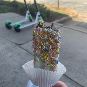 Meet your Posher, Grace